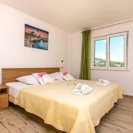 Vukorepa Apartamento *